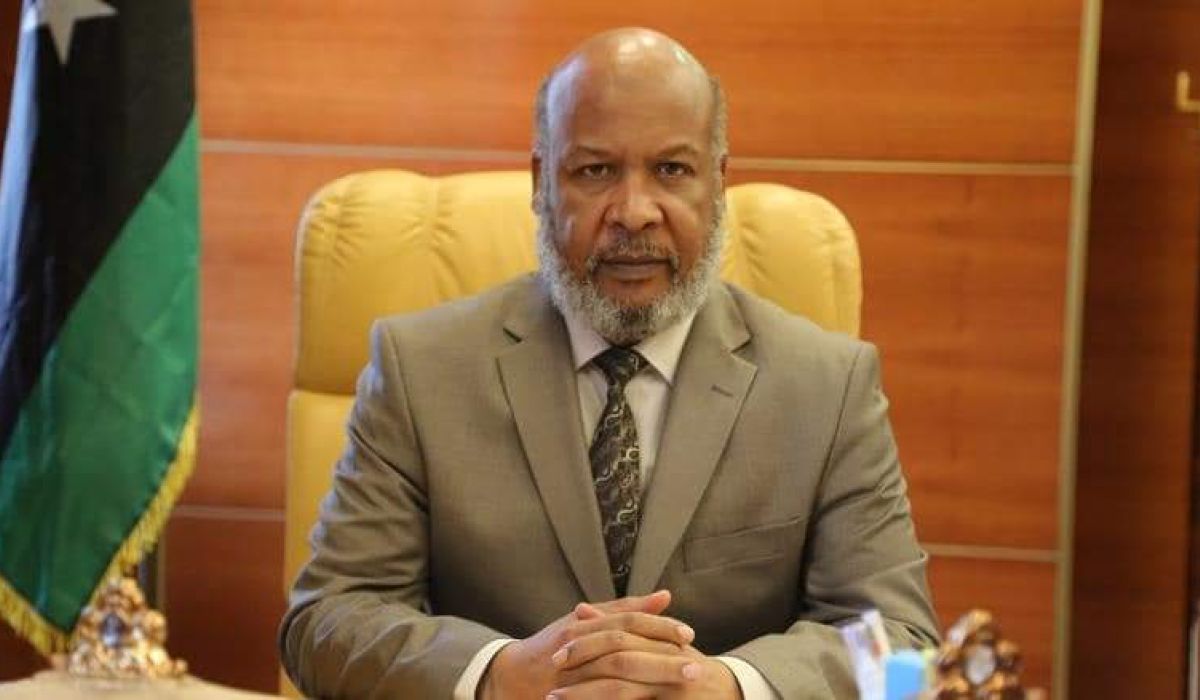 وزير الصحة يكشف لصدى أسباب نقص الكمامات الوقائية من "فيروس كورونا" في الصيدليات