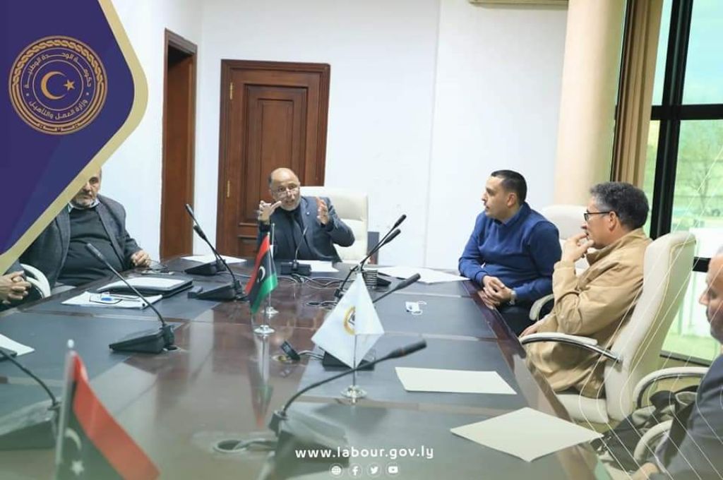 "الدبيبة" يؤكد على أهمية دعم المؤسسة الوطنية للنفط من خلال إعتماد الخطة التقديرية السنوية وتوفير الموارد المالية اللازمة لها