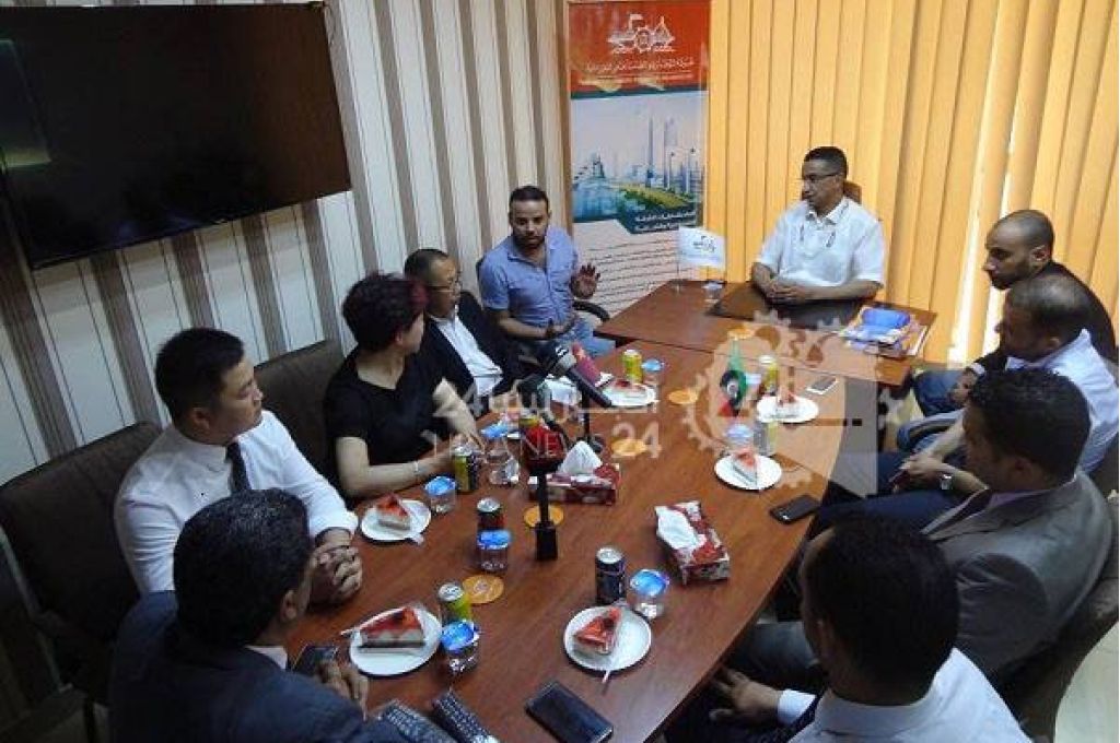 " بحضور البلدي افتتاح سوق تجاري بصبراته "
