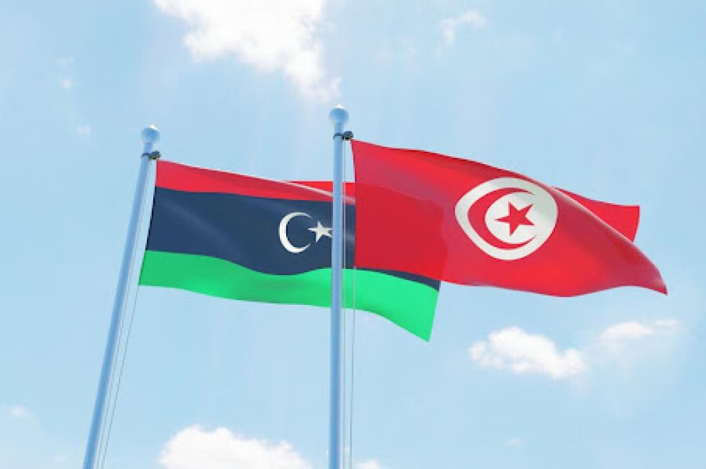 عدد من موظفي الجهات العامة يقدمون أوراقهم أمام هيئة مكافحة الفساد لغرض المشاركة في الانتخابات