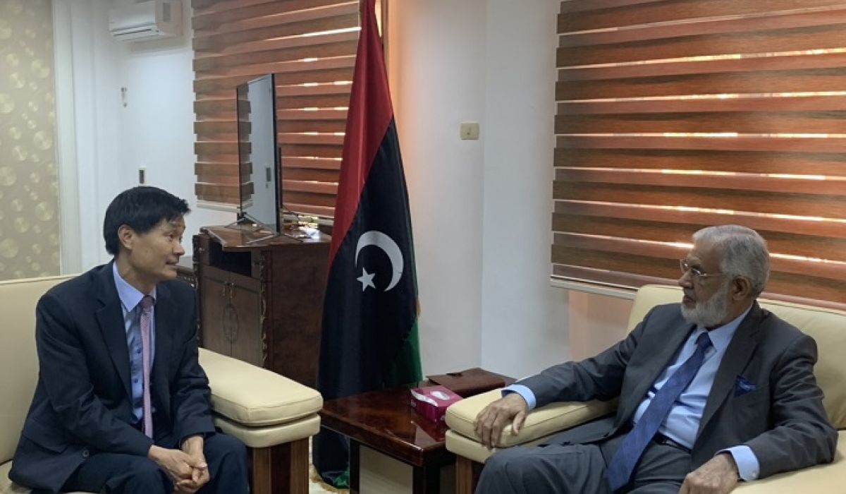 سيالة يبحث مع السفير الكوري لدى ليبيا عودة الشركات الكورية لاستكمال مشاريع الكهرباء في البلاد