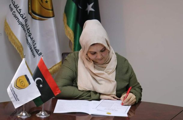 الإسكان والتعمير تناقش المشاريع المتعاقد عليها بمدينة الرحيبات وكيفية إعادة تفعيلها