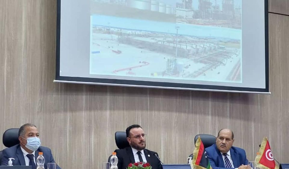 أبوهيسة يناقش فتح مجالات الشراكات والتعاون بين الشركات الكبرى في ليبيا وتونس