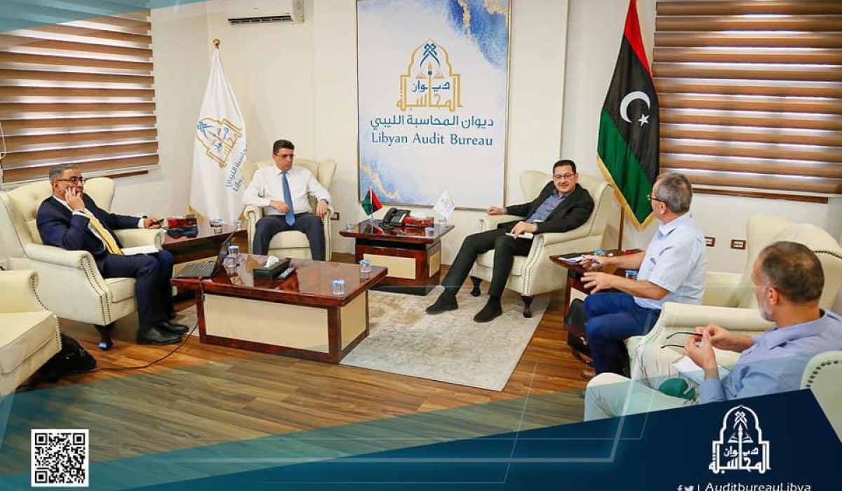 "شكشك" يناقش مع فريق إدارة برنامج إدارة المال العام في ليبيا الأعمال المنجزة حسب اتفاقية التعاون المبرمة مع الديوان
