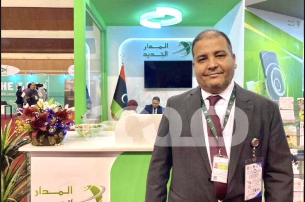 استكمال إجراءات إقرارات الذمة المالية من قبل عدد من مسؤولي مصلحة التسجيل العقاري