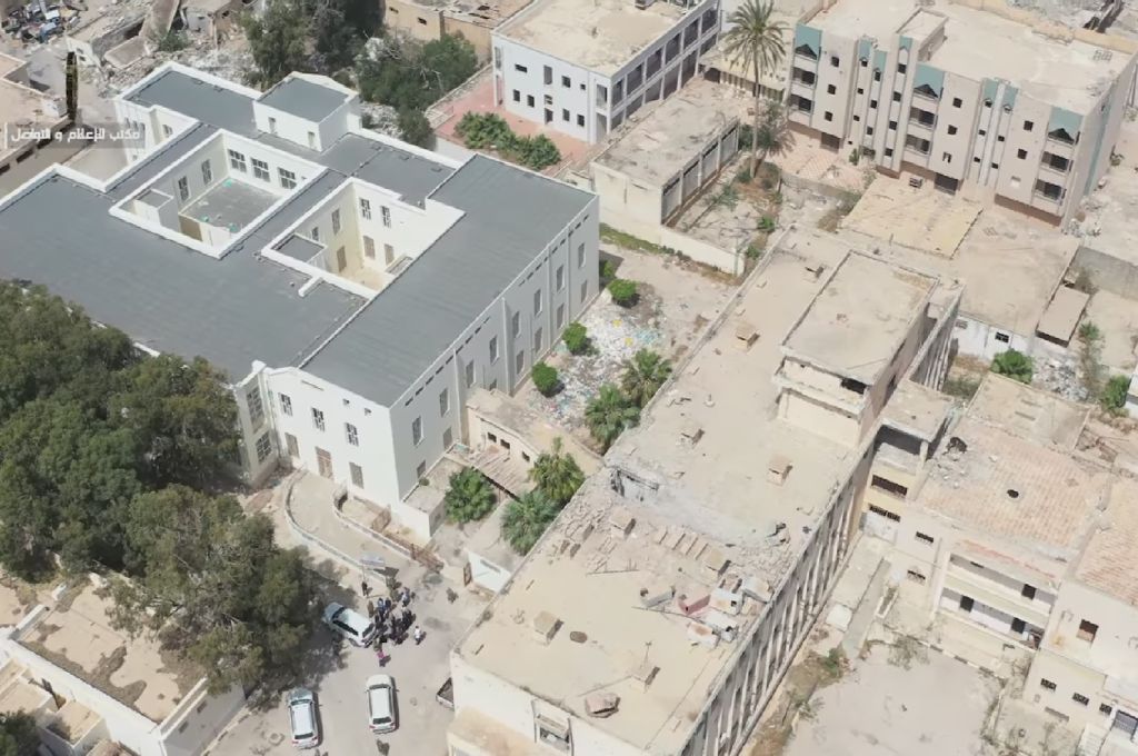 وزارة المالية والتخطيط بالحكومة الليبية المؤقتة تطالب بالإفراج عن مرتبات "الازدواجية الإدارية"
