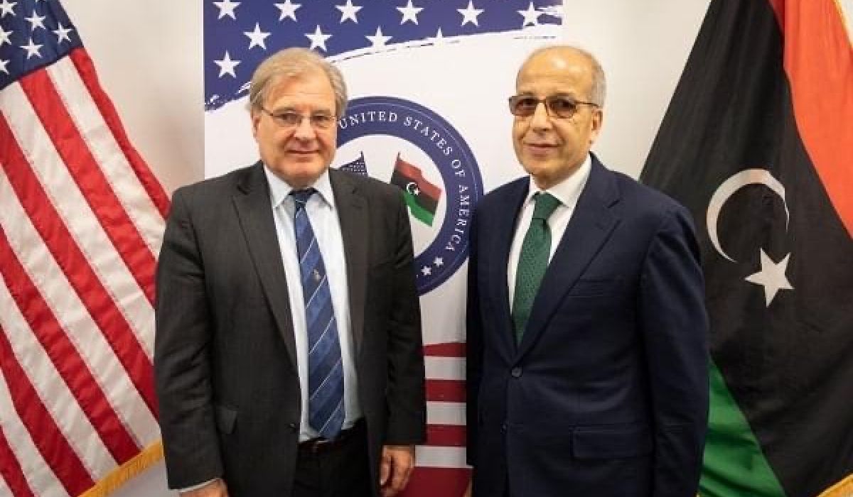 مكالمة تجمع السفير ومساعد الخزانة الأمريكية مع المحافظ لمناقشة تعزيز الشفافية بمصرف ليبيا المركزي