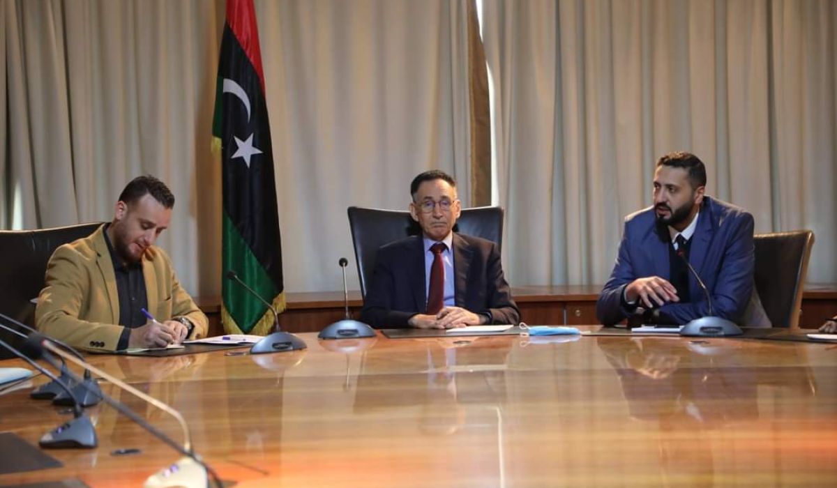 "الحويج" يؤكد على أن الوزارة ستحيل المطالب الواردة إليها بشأن تفعيل صندوق موازنة الأسعار ودعم السلع الأساسية إلى مجلس الوزراء