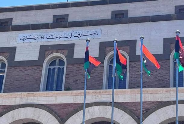 يملك شقة فاخرة في مدريد وينكر الفساد.. منظمة مكافحة الفساد تكشف أسرار شركة الحمراء