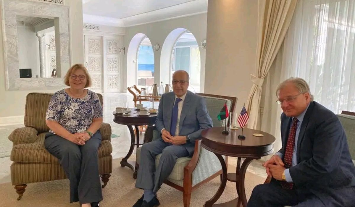 "الكبير" يناقش التعاون المشترك مع السفارة الأمريكية في برامج الدعم الفني لمصرف ليبيا المركزي