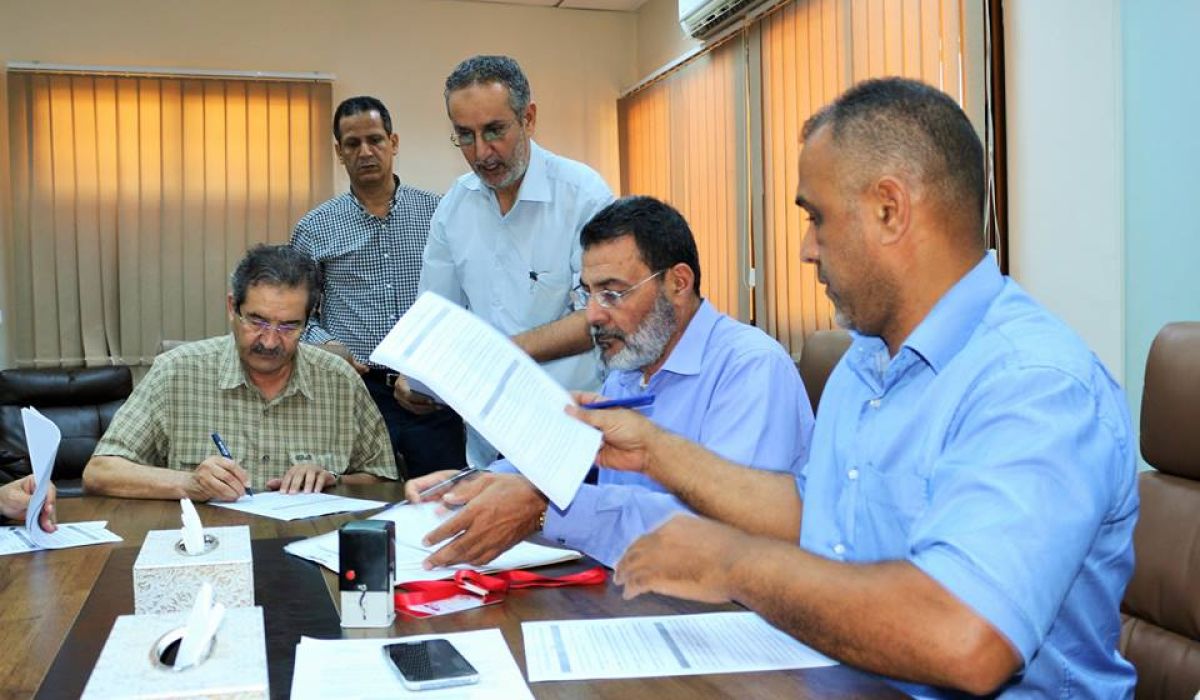 التوقيع على محضر اتفاق استكمال منظومة تغذية مدينة بنغازي بمياه النهر الصناعي