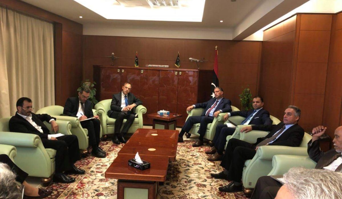 معتوق يناقش مع السفير الألماني إمكانية رفع الحظر الأوروبي على الطيران المدني الليبي