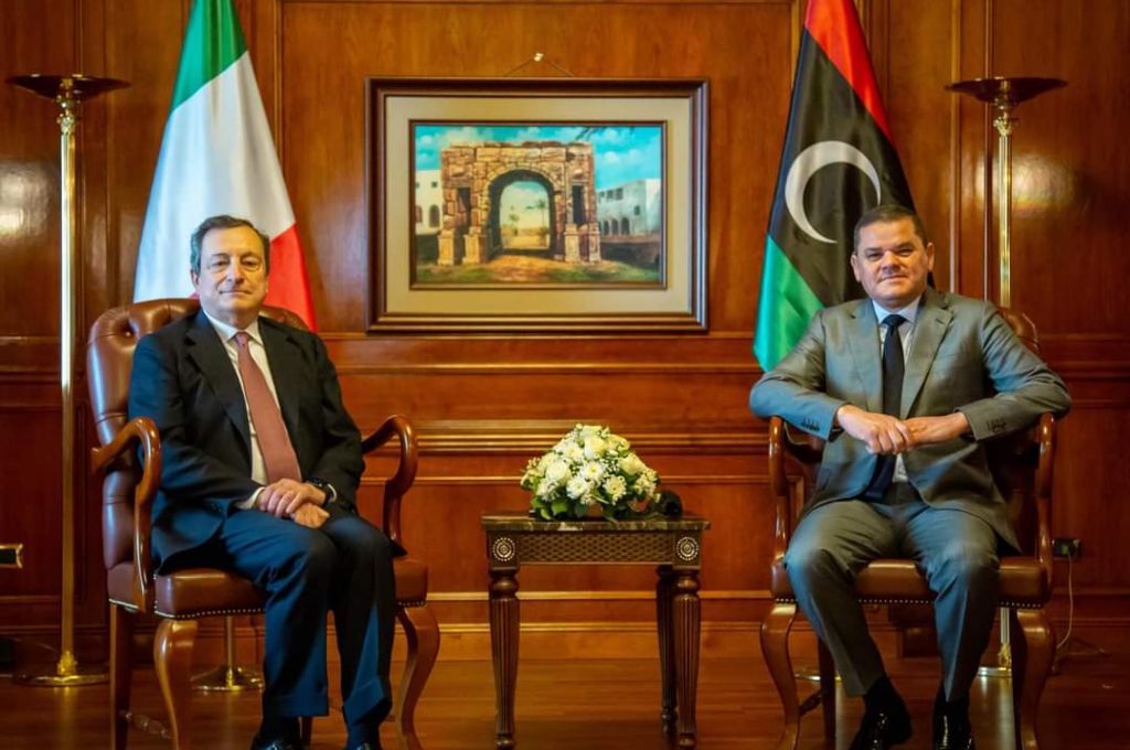 وزير الصناعة والمعادن يقوم بزيارة للشركة الليبية للحديد والصلب مصراتة