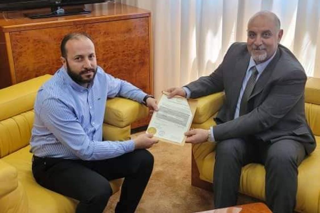 الدبيبة يجتمع مع وفداً من مدينة غريان لمناقشة عدة مواضيع