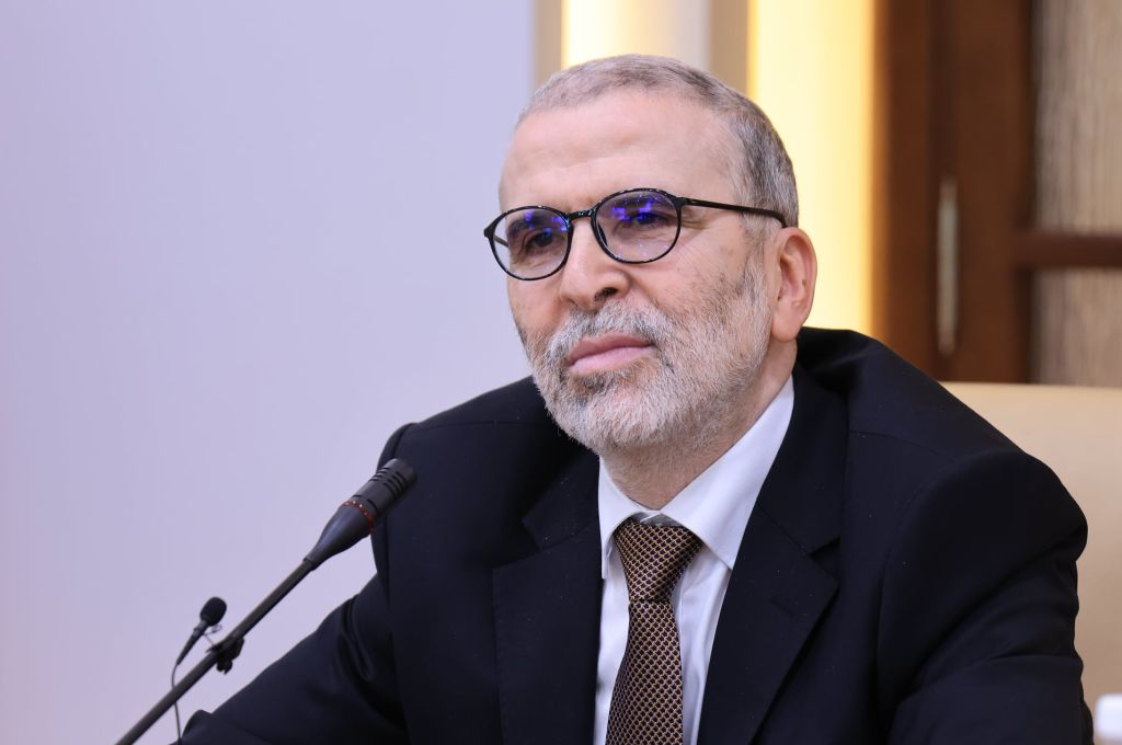 الوحدة فرع زليتن يعلن عن البدء في قبول طلبات شراء النقد الأجنبي