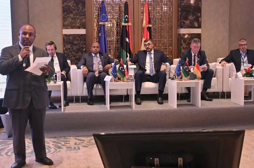 "العبدلي" يبحث سُبل التعاون المشترك مع الشركة التونسية للكهرباء والغاز