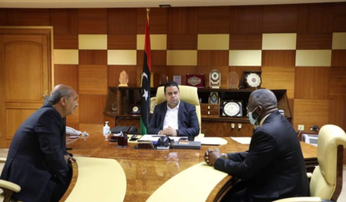 "العابد" يتابع الأنشطة التجارية والسوق المحلي وتعزيز حماية المستهلك بالمنطقة الشرقية بهدف تحسين مستوى الخدمات