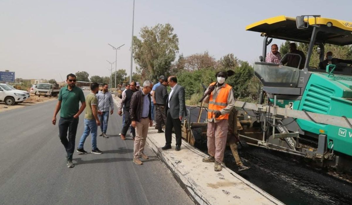 بلدي بنغازي يقوم بجولة ميدانية لمُتابعة تنفيذ عدد من المشاريع داخل المدينة