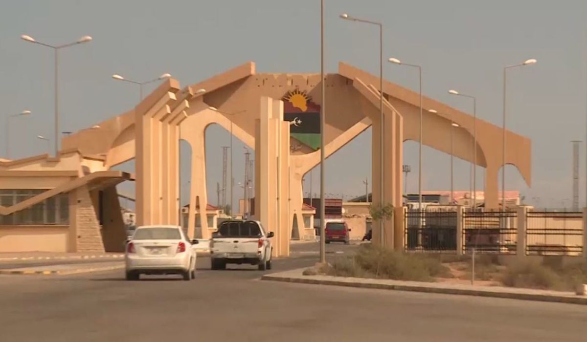 الغرفة الاقتصادية الليبية المصرية تعلن منح كافة التسهيلات لتنقل الشاحنات والأفراد بين البلدين