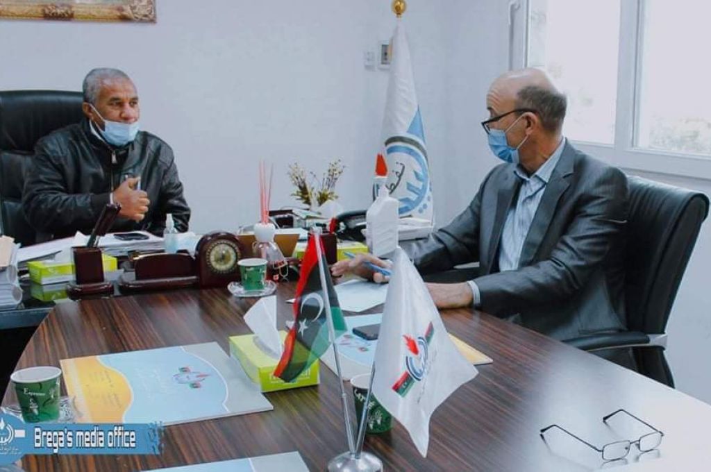 معيتيق يبحث مع عدد من المسؤولين توحيد قطاع المواصلات