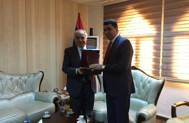 إغلاق صمامات خطوط نقل النفط من حقل الحمادة والشرارة الى الشمال