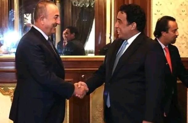 مدير الإدارة البحرية بالليبية للموانئ يناقش عدد من الخدمات المتعلقة بتقديم خدمات بحرية لعدد من الجهات المحلية