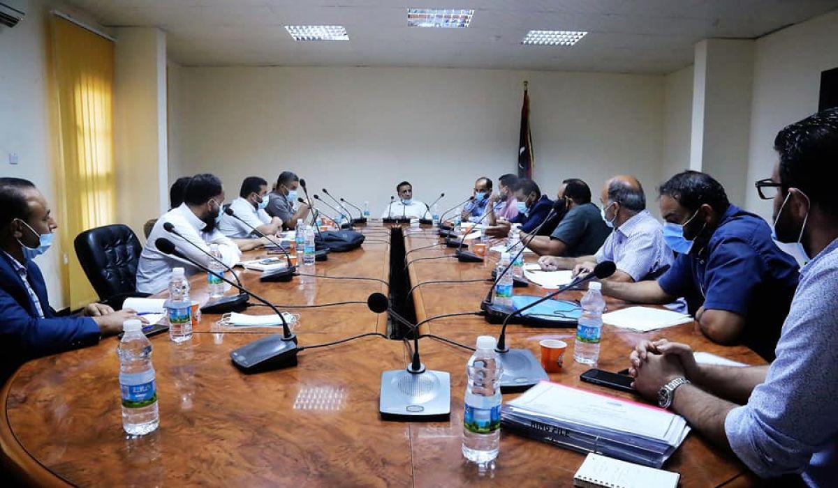 العامة للكهرباء تجتمع لمناقشة سبل توفير احتياجات صيانة أضرار محطات جنوب طرابلس