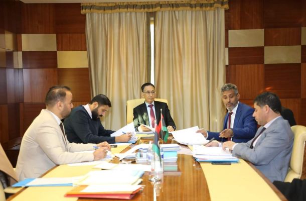 الزراعة والثروة الحيوانية تصدر تعميماً لمنسقي القطاع بالبلديات بشأن موافاتهم ببيانات الموظفين الذين تم ترقيتهم