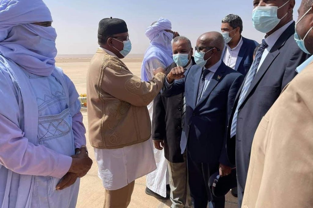 وزير العمل بحكومة الوفاق يزور مدينة غات