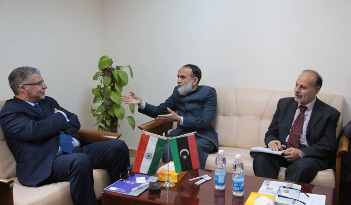 رئيس الشركة العامة للكهرباء يناقش عودة الشركات الهندية لاستكمال المشاريع المتعاقد عليها