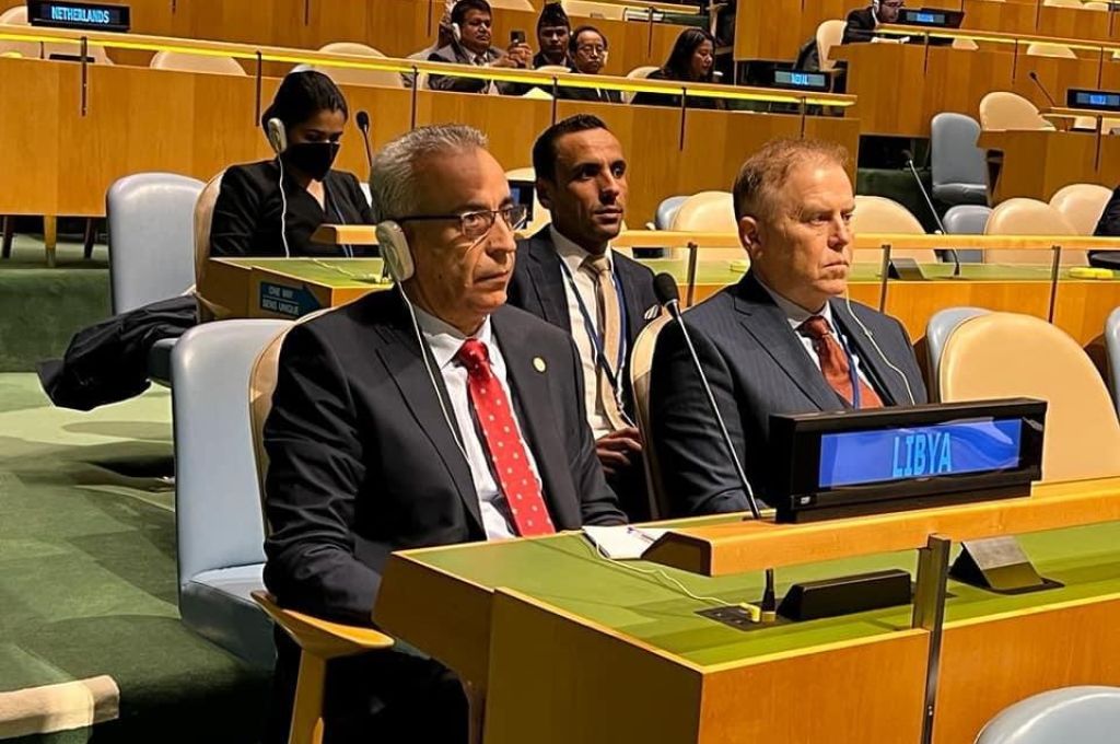 خاص.. عضو بلجنة سعر الصرف يكشف أسباب ارتفاع وانخفاض الدولار أمام الدينار.. تابع التفاصيل