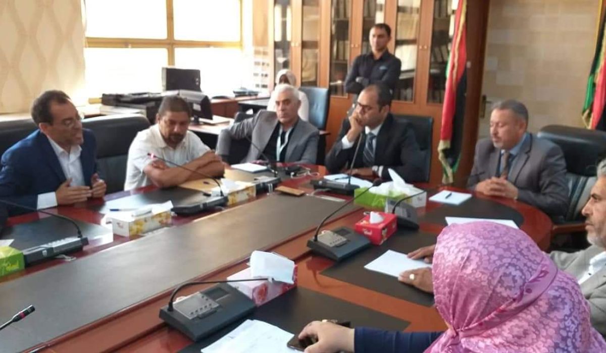 أعضاء هيئة التدريس والموظفون بالجامعات والمعاهد العليا يطالبون الرئاسي بزيادة المرتبات