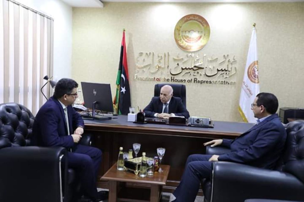 وكيل وزارة التعليم يناقش تأخر صرف مرتبات ديسمبر وعلاوة الحصة لمعلمي طرابلس الكبري