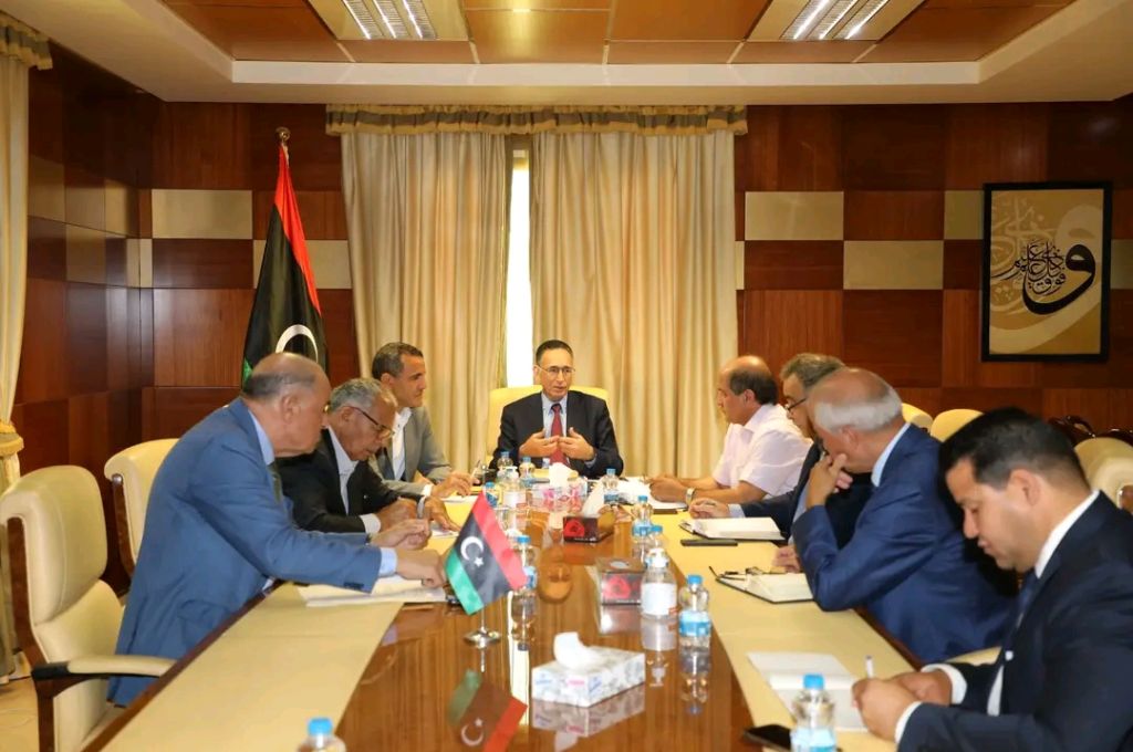 خاص.. وزير الشباب بالوحدة الوطنية يشكل لجان لمناسبة اليوم العالمي للشباب