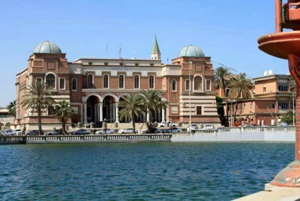 الخليج العربي تزيد من إنتاجها من النفط والغاز