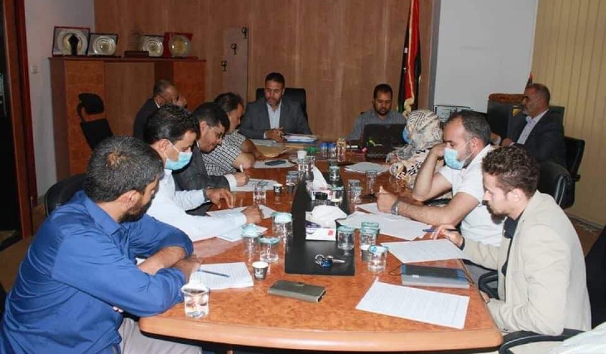 لجنة الإفراجات المالية تناقش آلية تنفيد الإفراجات المالية وفق الضوابط القانونية المعمول بها