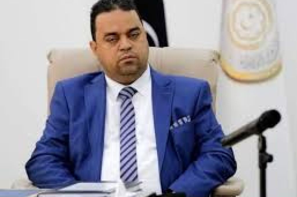 "القطاطي" يُتابع أخر المستجدات لتنظيم معرض وكلاء الصناعات الإيطالية بليبيا