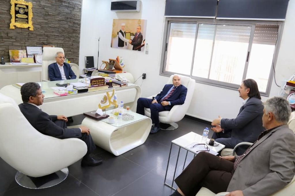 "مراجع غيث": نتساءل عن رفض عدة جهات اتفاق فتح النفط فهو خالٍ من السلطة ... وانهيار المصارف بالشرق سيجر البنوك الأخرى