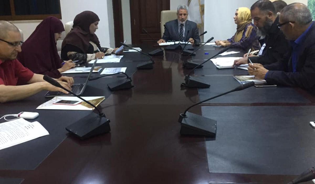 تخصيص اجتماع لجنة الطوارئ في وزارة العمل والتأهيل لدعم النازحين