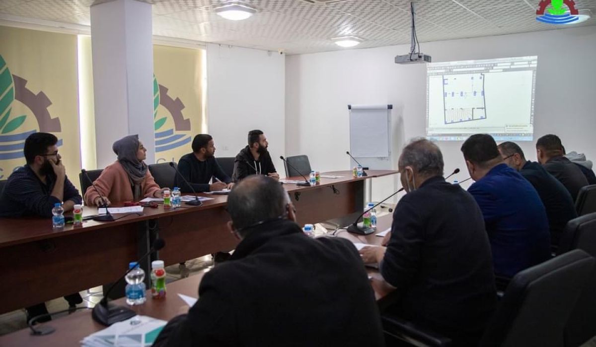التجارة والصناعة مصراته تجتمع مع الشركة المنفذّة للمبنى الإداري الجديد