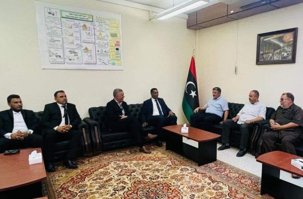 اللجنة المركزية للتعويضات بوزارة الإسكان تبحث عدداً من الملفات بمدينتي سرت وتاورغاء