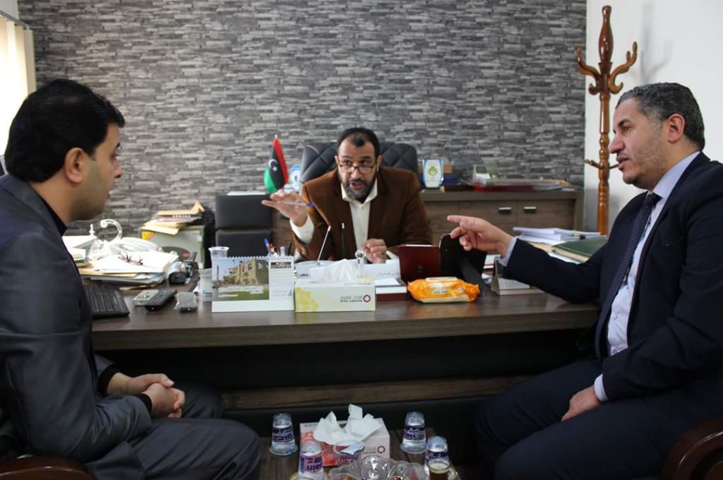 خمسة ملايين دينار ترد إلى التجاري الوطني فرع طبرق وسقف السحب 240 دينار