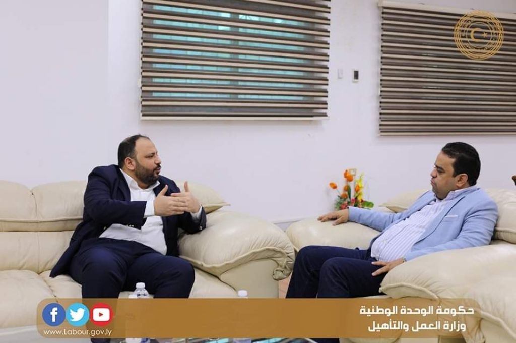 خاص..بعد وصول شحنة 100 مليون اليوم إلى بنغازي.. فريق السيولة يؤكد أن إجمالي الشحنات المرسلة لفروع المصارف 570 مليون