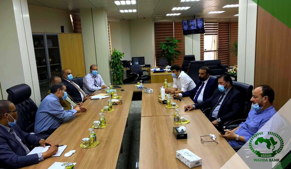مصرف الوحدة ومراقبة الخدمات المالية بنغازي يبحثان سبل التعاون بينهما