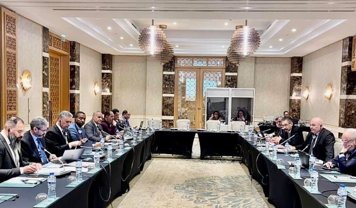 "المركزي" يعقد اجتماعًا للوقوف على خصائص القطاع المصرفي ومدى تطور الخدمات المصرفية