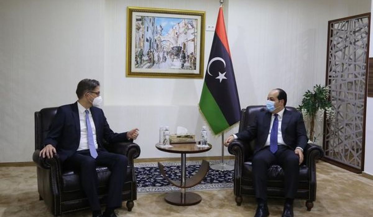 معيتيق يناقش استئناف عمل الشركات الألمانية في ليبيا