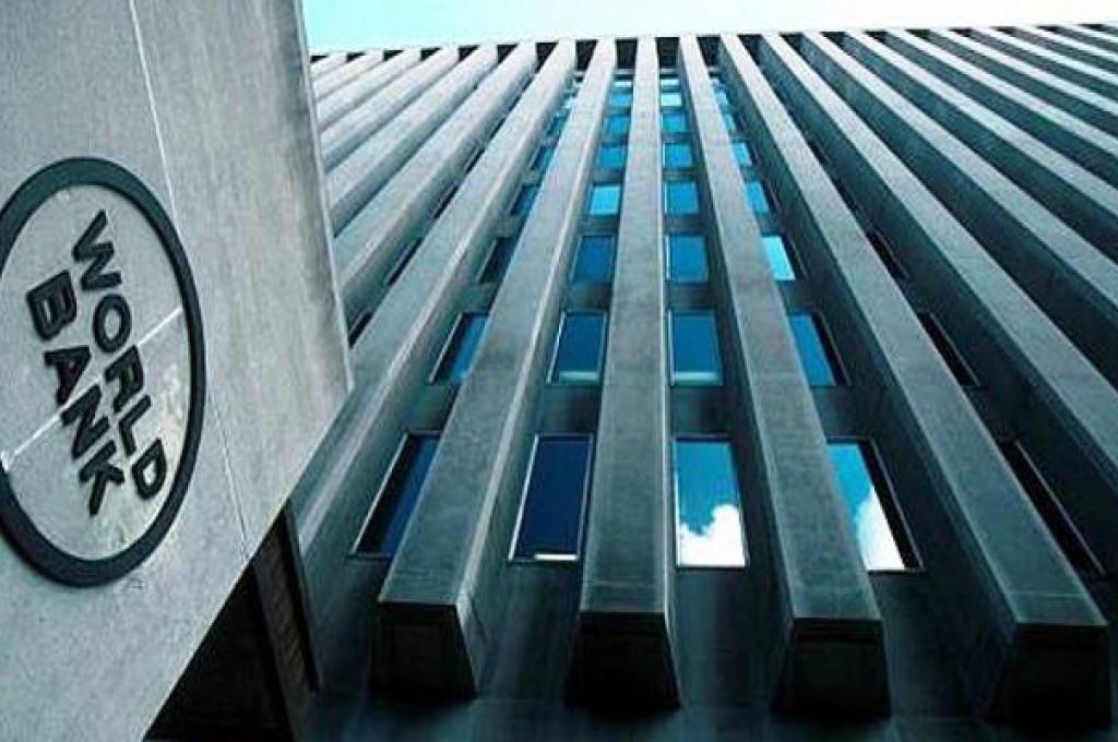 لجنة الأمن الغذائي تعتمد آلية توزيع الدقيق على المخابز بكافة المناطق خلال اجتماعها الثاني