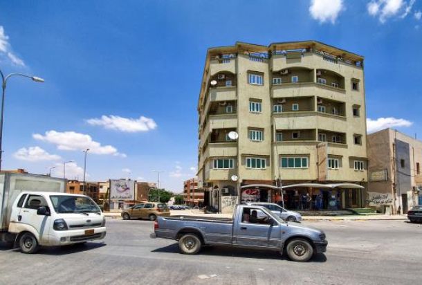 سبوتنك الروسية "ضباط سابقون يعترفون بتقديم رشاوى للحصول على عقود نفطية في ليبيا "