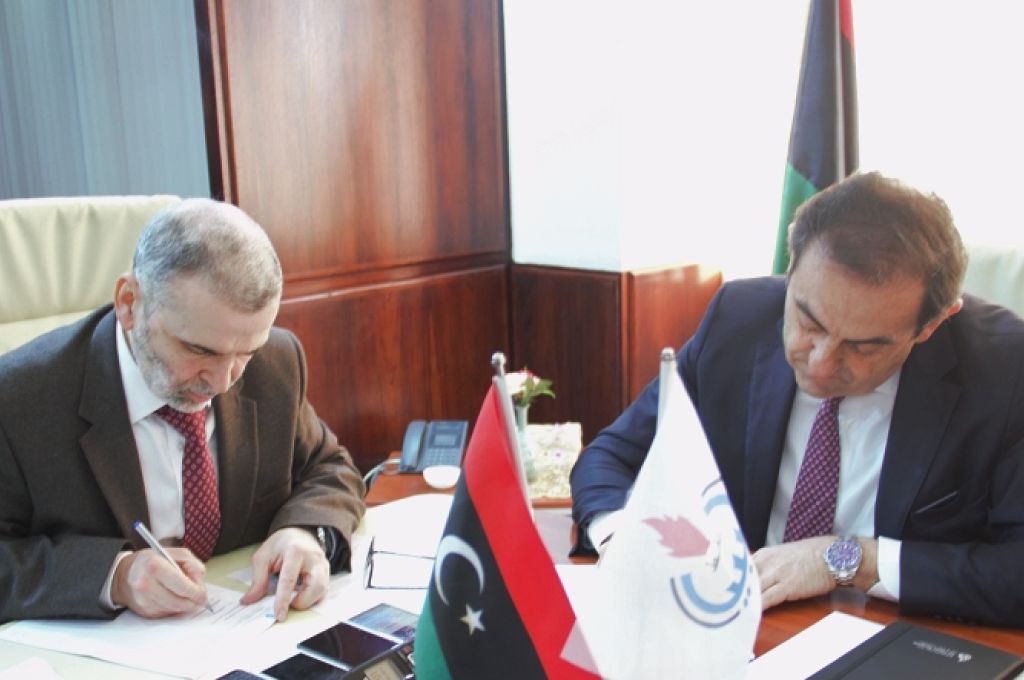 الخليج العربي تزيد من إنتاجها من النفط والغاز