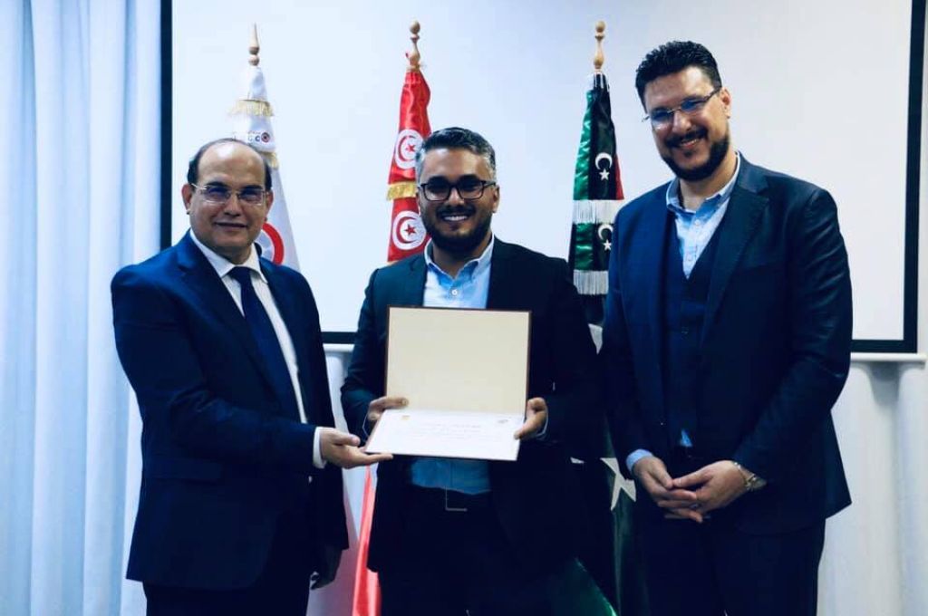 المرافق التعليمية تؤكد على وجوب انهاء عقود الشركات المتقاعسة في تنفيذ المشاريع حفظا للمال العام